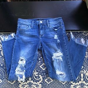 Forever 21 ripped blue jeans